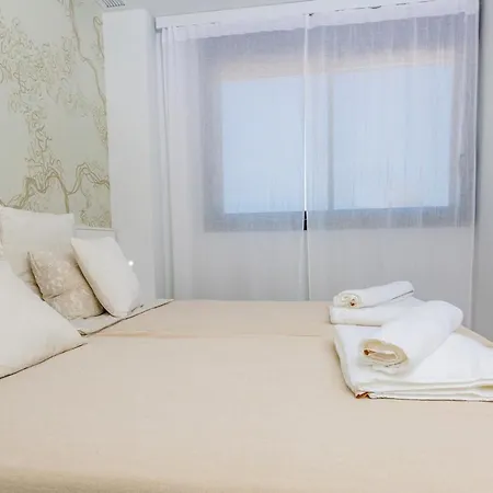 Prime Spanish Holidays - Rennes Arenal Playa