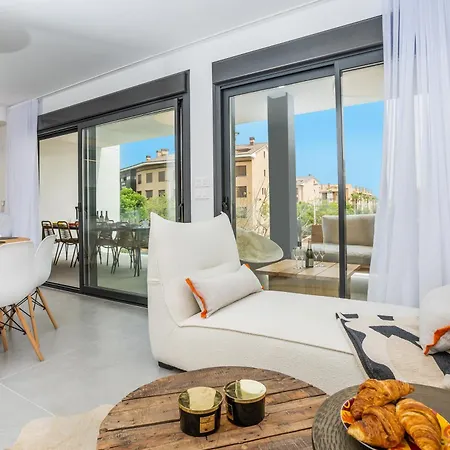 Prime Spanish Holidays - Rennes Arenal Playa *